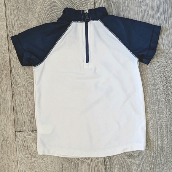 Baby Gap Swim Rashguard Fish Top - Picture 3 of 3